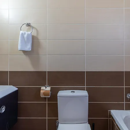 Sapphire's 2-bedroom In לרנקה